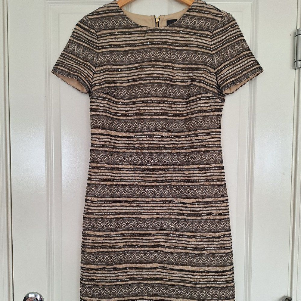 Black Saks Fifth Avenue Women's Size 2‎